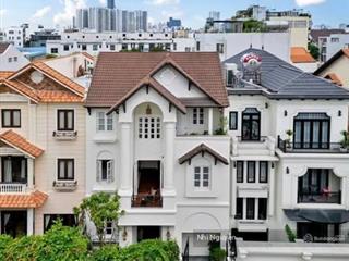 Cho thuê villa quận 2 240m2 6pn nội thất đầy đủ, vị trí thuận tiện,  xem nhà