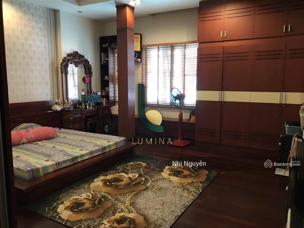Cho thuê villa thảo điền 200m2 8pn