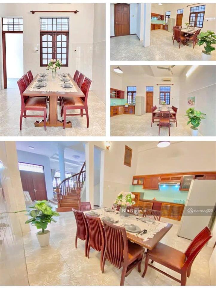 Cho thuê villa quận 2 250m2 4pn nội thất đầy đủ, vị trí thuận tiện,  xem nhà
