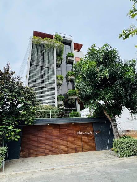 Cho thuê villa quận 7 278.1m2 4pn