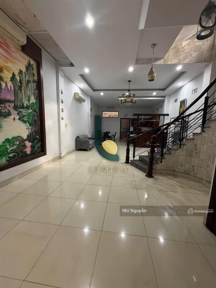 Cho thuê nhà phố quận 2 150m2 4pn