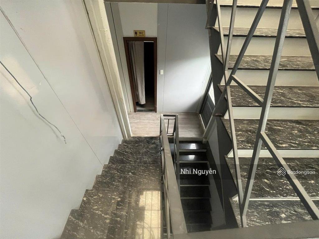 Cho thuê mặt bằng kinh doanh quận 2 320m2