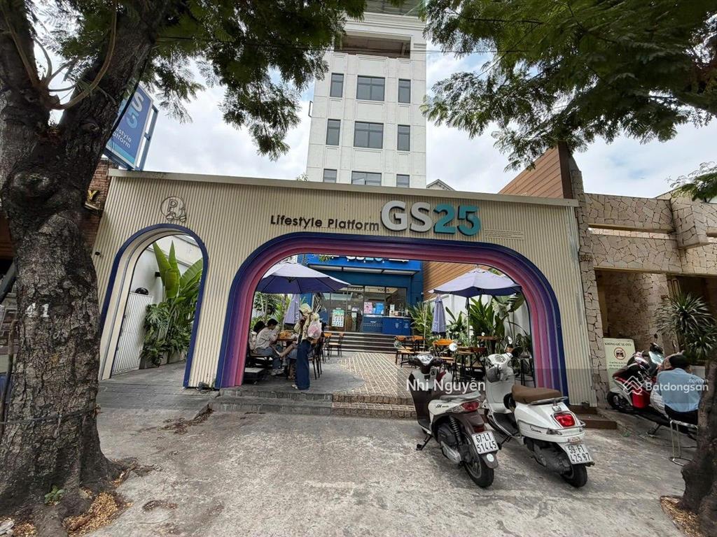 Cho thuê office quận 2 1000m2 nội thất đầy đủ, vị trí thuận tiện,  xem nhà