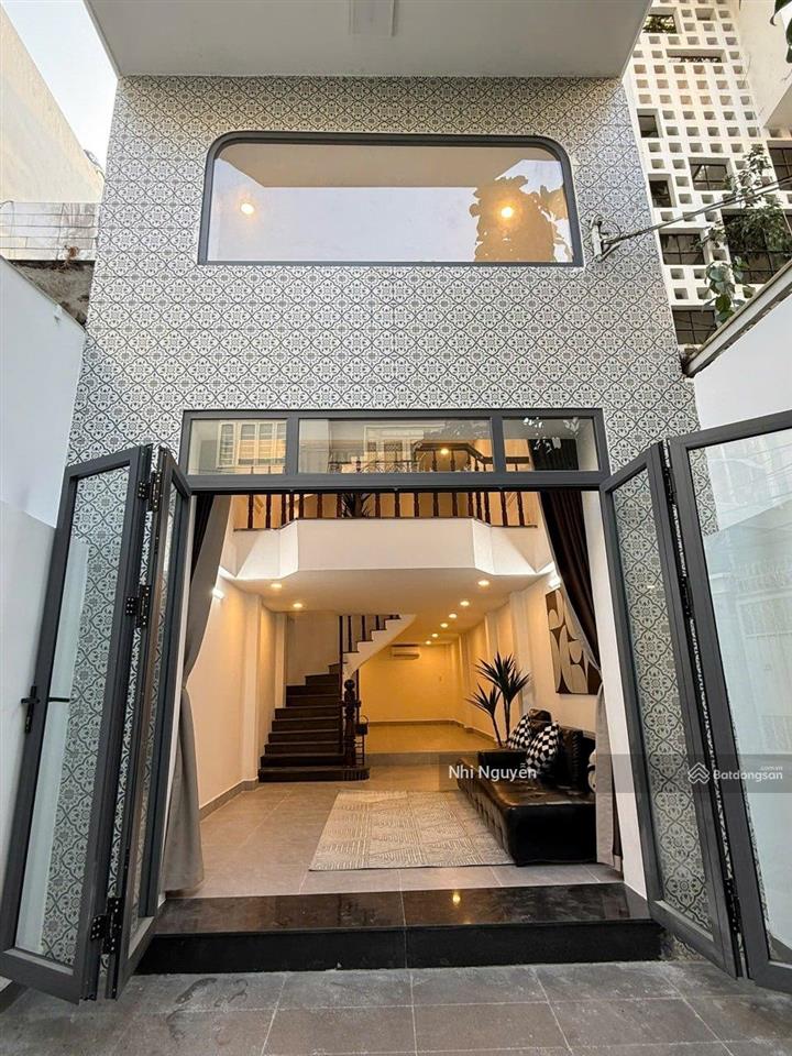 Cho thuê nhà phố quận 2 68m2 4pn nội thất đầy đủ, vị trí thuận tiện,  xem nhà