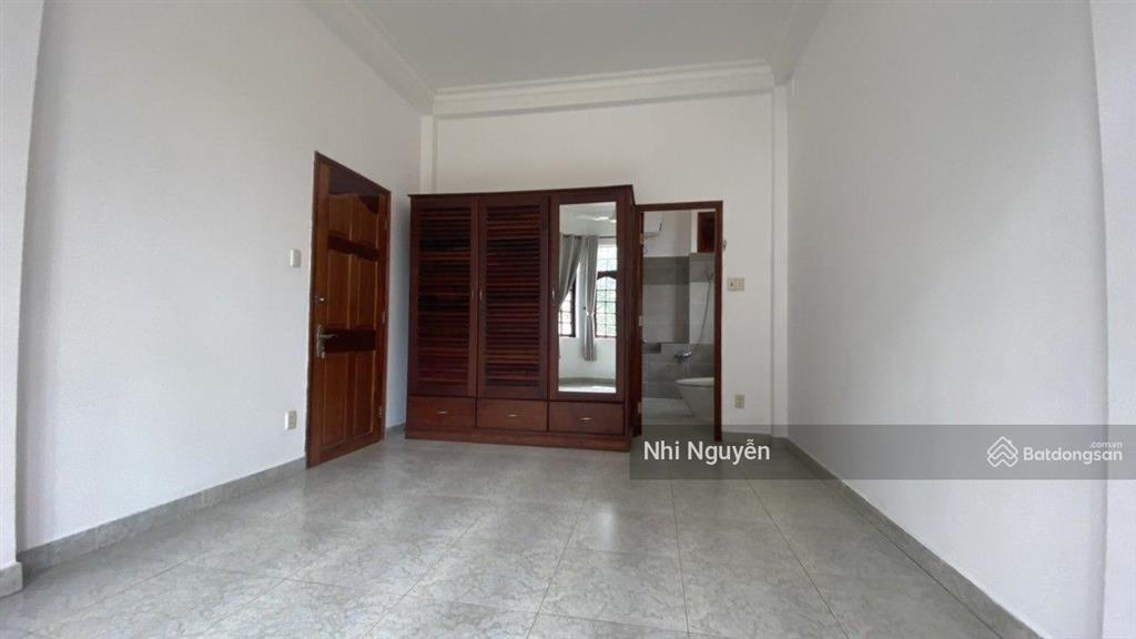 Cho thuê nhà phố quận 2 150m2 4pn