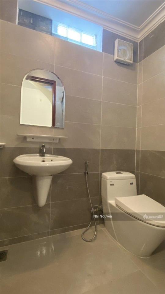 Cho thuê nhà phố quận 2 150m2 4pn