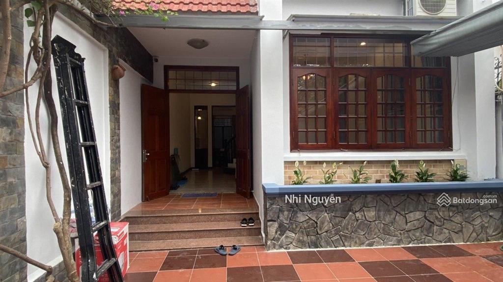 Cho thuê nhà phố quận 2 150m2 4pn