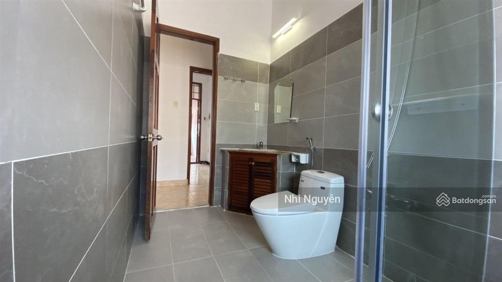 Cho thuê nhà phố quận 2 150m2 4pn