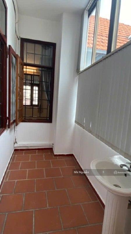 Cho thuê nhà phố quận 2 150m2 4pn