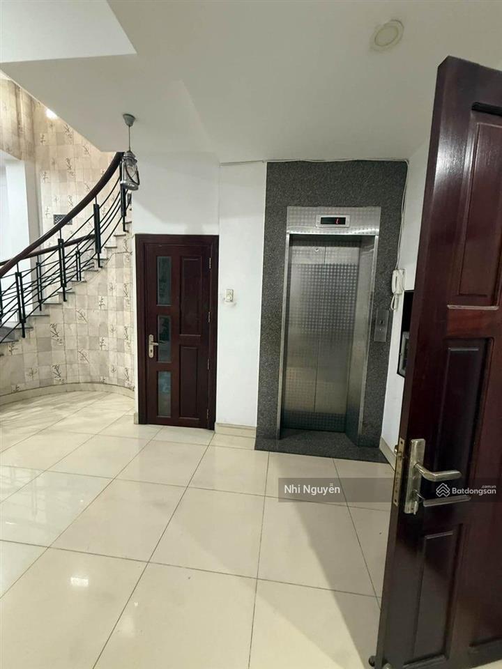 Cho thuê nhà phố quận 2 180m2 4pn