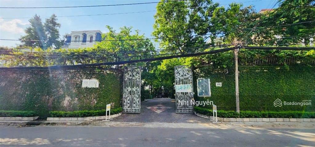 Cho thuê villa quận 2 364m2 4pn nội thất đầy đủ, vị trí thuận tiện,  xem nhà