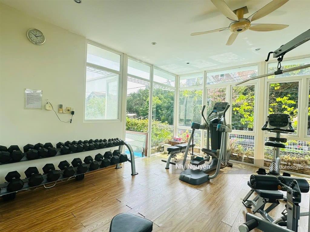 Cho thuê villa quận 2 364m2 4pn nội thất đầy đủ, vị trí thuận tiện,  xem nhà