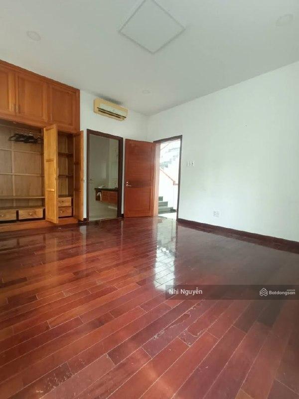 Cho thuê nhà phố quận 2, 160m2, 4pn
