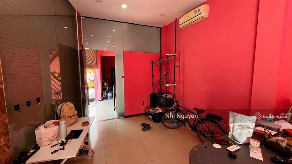 Cho thuê mặt bằng kinh doanh quận 2 220m2