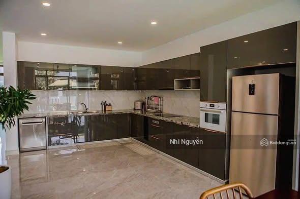 Cho thuê villa quận 2 749m2 6pn nội thất đầy đủ, vị trí thuận tiện,  xem nhà