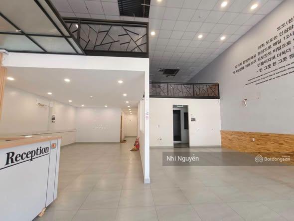 Cho thuê mặt bằng kinh doanh quận 2 300m2