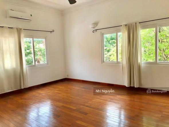 Cho thuê villa quận 2 1053m2 5pn nội thất đầy đủ, vị trí thuận tiện,  xem nhà