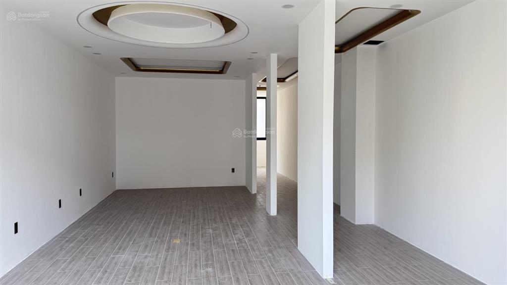 Cho thuê nhà phố soho the global city 346m2, 1 trệt 4 lầu, nhận nhà vào setup ngay 48 triệu/tháng