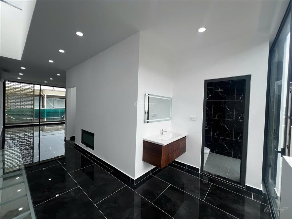 Toà nhà văn phòng 5 tầng, giá tốt 25tr, hoàn thiện nội thất 50tr, căn góc 65tr, nhận nhà ngay
