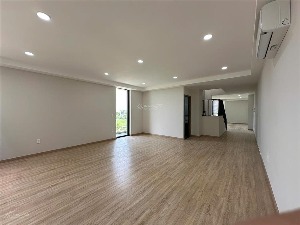 Giỏ hàng hot giá tốt nhất 31 tỷ, view công viên 35 tỷ, căn góc 42 tỷ, đã có sổ hồng, xem nhà 24/7