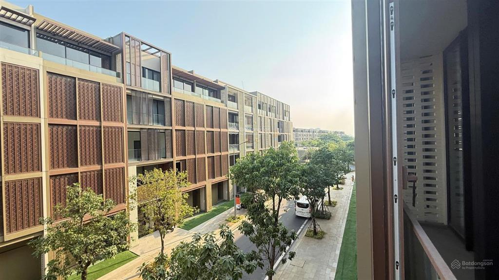 Căn hiếm view trực diện nhạc nước biểu tượng the global city mặt tiền 20m, sổ sẵn, hoàn thiện đẹp