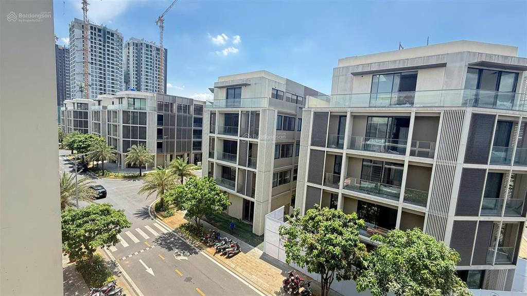 Căn hiếm view trực diện nhạc nước biểu tượng the global city mặt tiền 20m, sổ sẵn, hoàn thiện đẹp