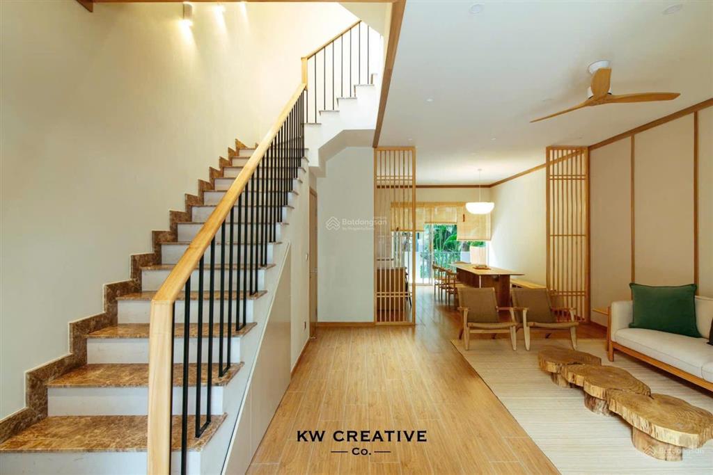 Nhà mới 100%, đẹp như hình, phù hợp gia đình hoặc chuyên gia thuê để ở. giá chỉ 35tr/tháng