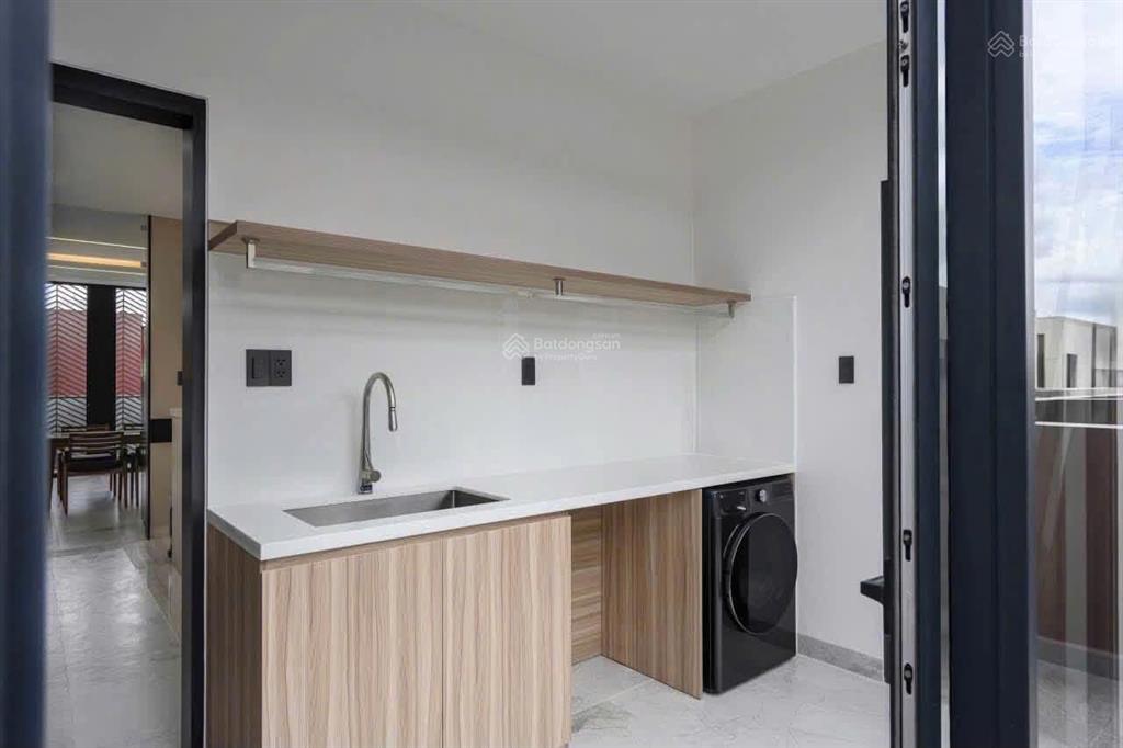 Cho thuê soho the global city 45tr/tháng 346m2 sàn thang máy máy lạnh hoàn thiện full