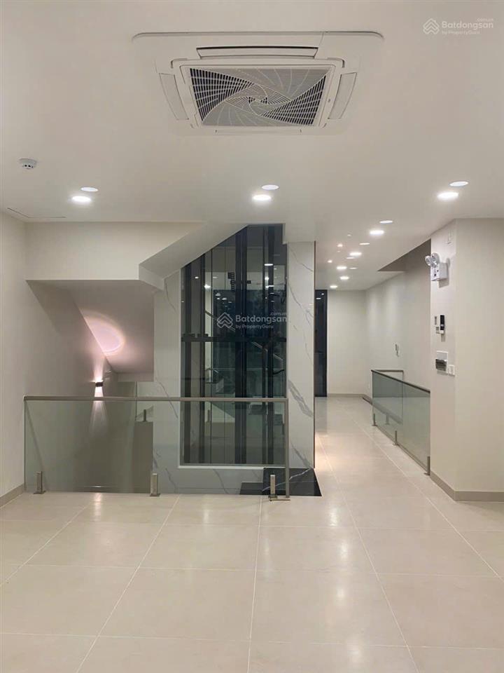 Cho thuê văn phòng soho the global city 346m sàn thang máy giá 60tr/tháng