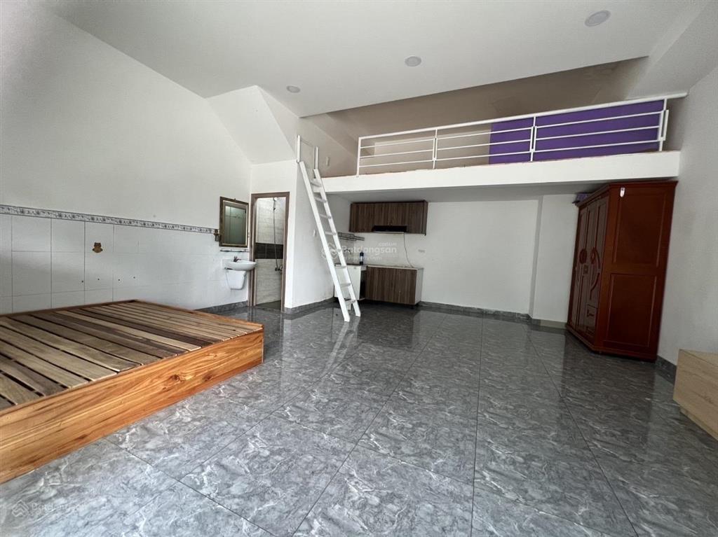 Cho thuê mặt bằng kinh doanh  liên phường gần khu cnc  30m2