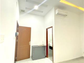 Cho thuê chdv mới tinh  ngay bệnh viện thủ đức  có máy lạnh  vân tay camera an ninh