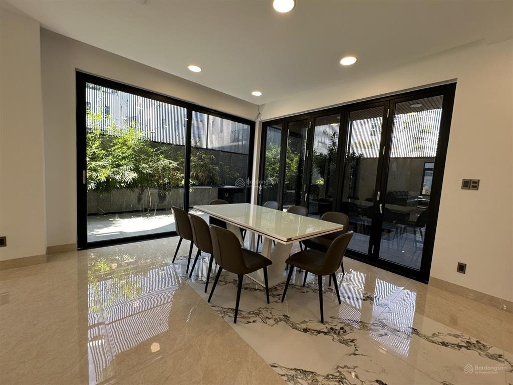 Cho thuê căn villas full nội thất xịn sò khu villas mystery đảo kim cương q2