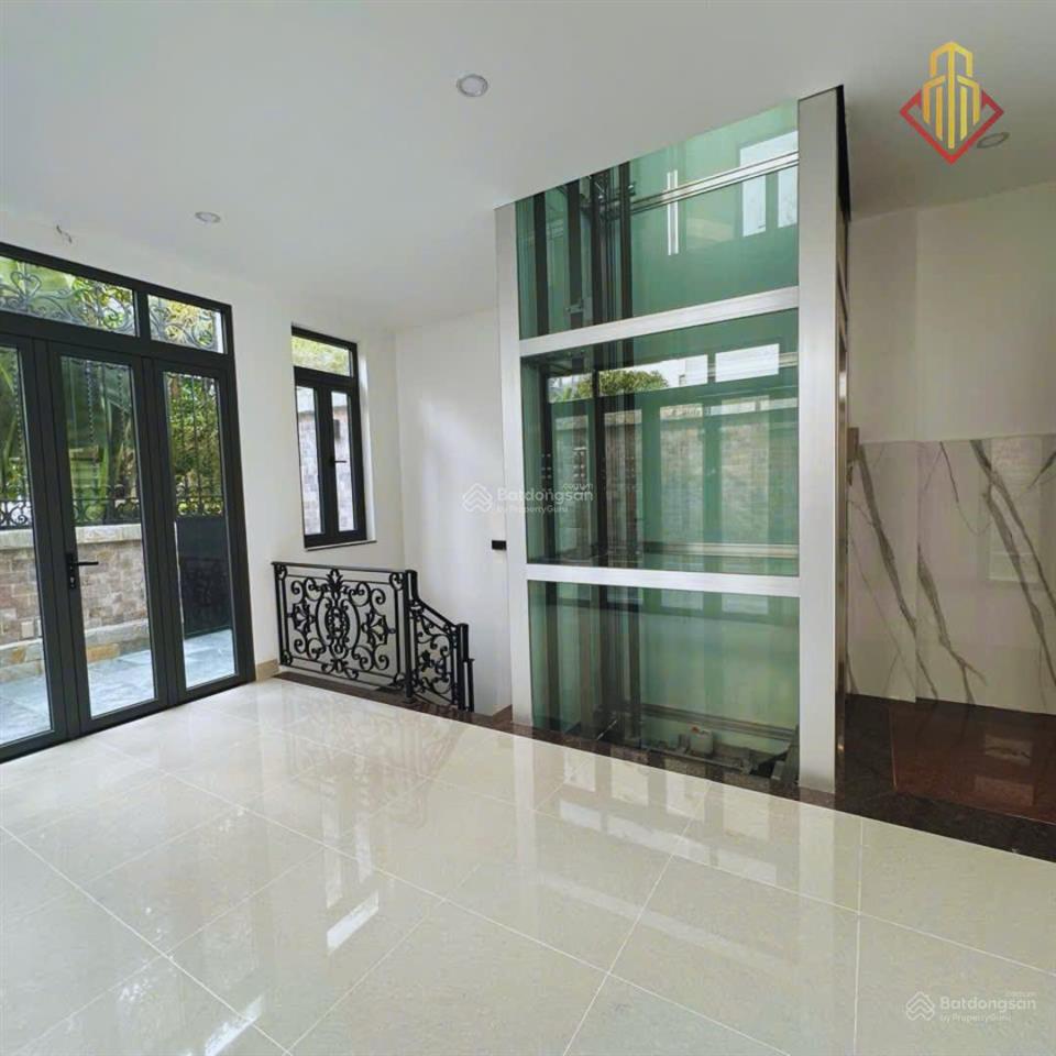 Cho thuê gấp căn 7x20m chính chủ gần đảo kim cương view sông sài gòn