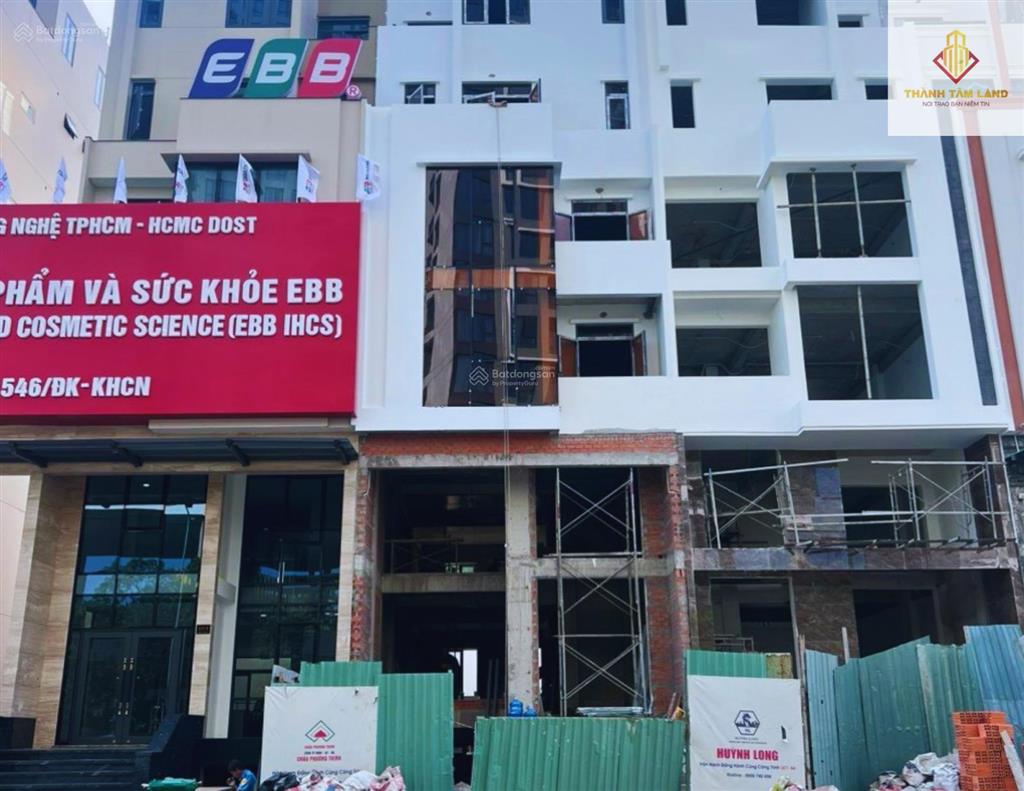 Cho thuê tòa nhà văn phòng 7 tầng mặt tiền đường bát nàn khu mystery đảo kim cương q2
