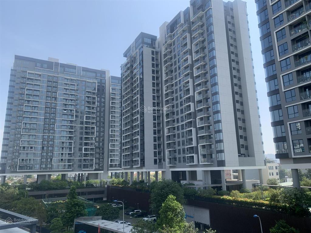 Cho thuê toà nhà văn phòng 7 tầng mặt tiền đường bát nàn 25m view sông sài gòn quận 2