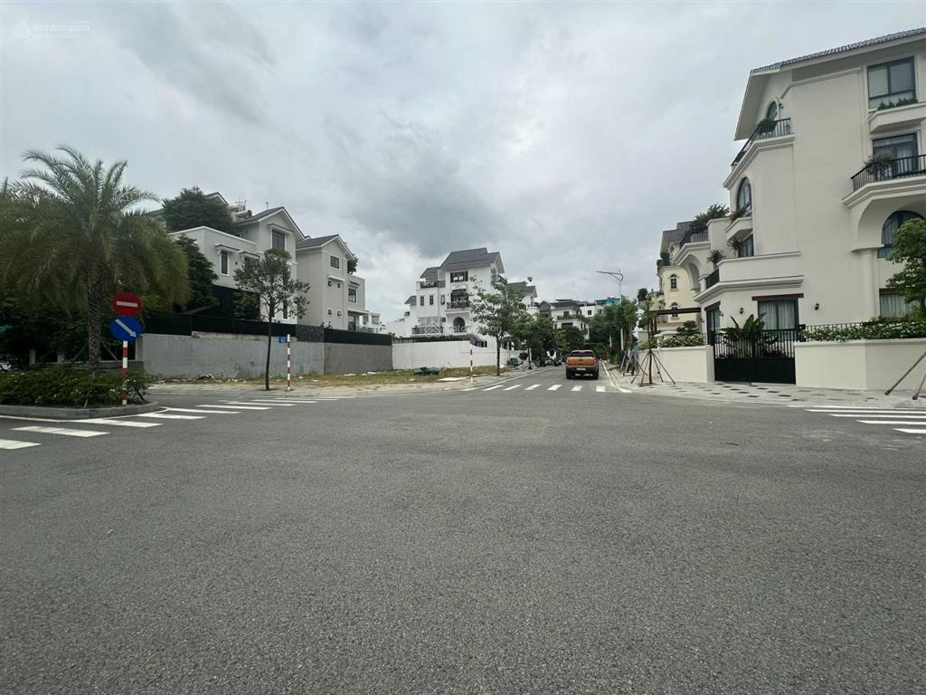 Hàng độc quyền suất nội bộ công ty bán gấp lô đất saigon mystery villas đảo kim cương q2