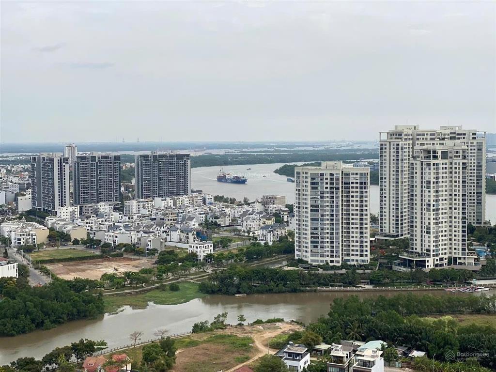 Chủ vay ngân hàng cần tiền bán gấp lô đất vị trí đẹp dự án mystery villas đảo kim cương q2 dt 126m2