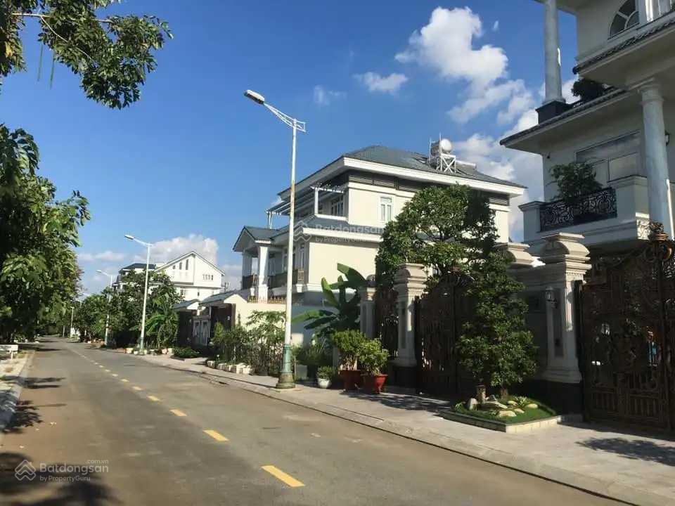 Chủ kẹt tiền bán gấp lô đất biệt thự view sông giồng 300m2 giá 48 tỷ