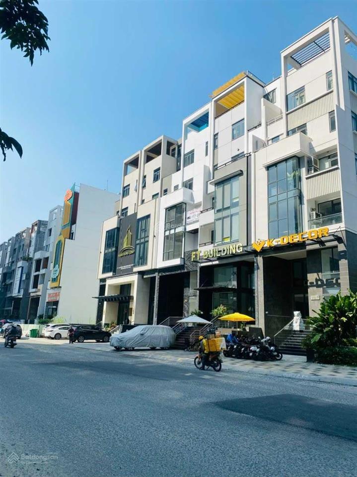 Cho thuê nhà phố thương mại xây 7 tầng mặt tiền đường bát nàn khu saigon mystery villas q2