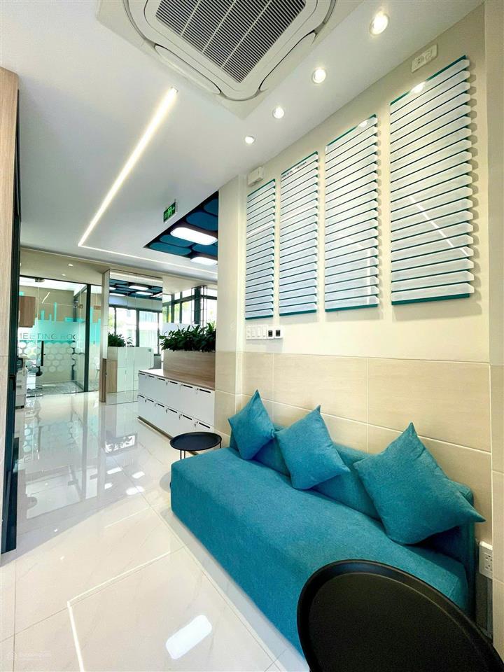 Cho thuê văn phòng siêu xịn với vị trí đắc địa tại quận 2 full nội thất