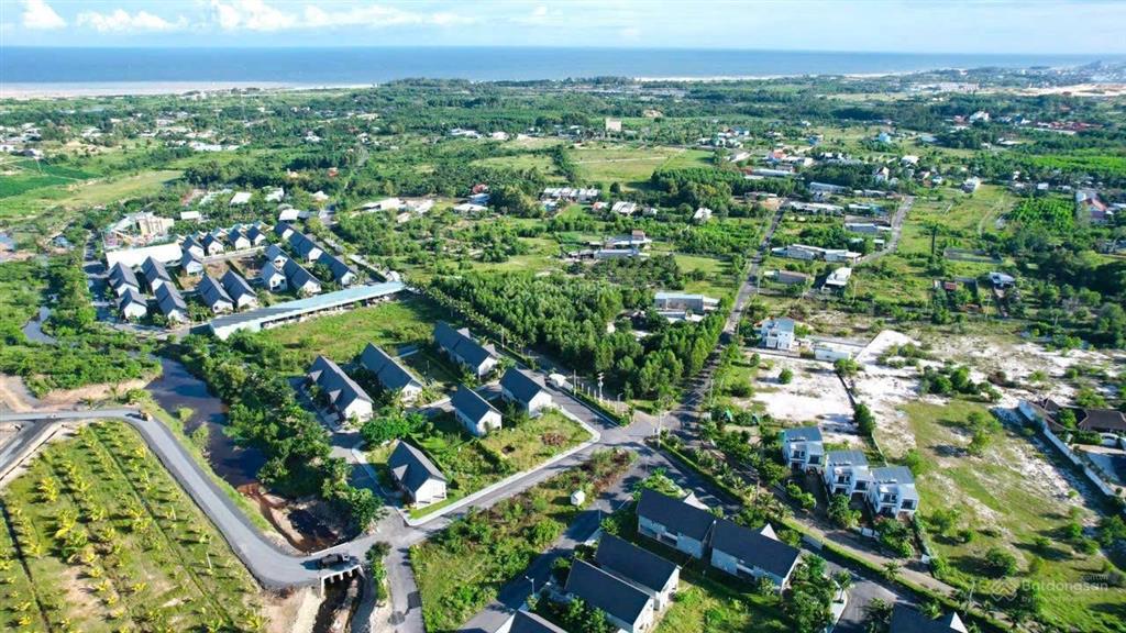 Bán đất khu vực suối khoáng nóng bình châu, nay thuộc thành phố hồ chí minh