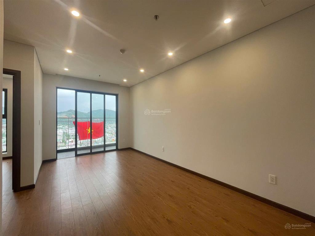 01 căn mia 2pn giá bán lỗ 300 triệu giá chốt nhỉnh 2,7 tỷ trung tâm liên chiểu