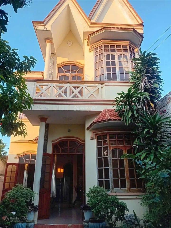 Cần bán căn biệt thự mini mặt tiền tú luông trung tâm thành phố