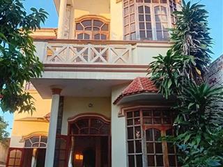 Cần bán căn biệt thự mini mặt tiền tú luông trung tâm thành phố