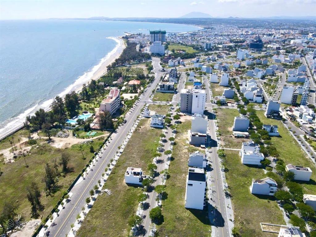 Cần bán căn nhà mới phố biển ocean dunes thích hợp ở, kd homestay