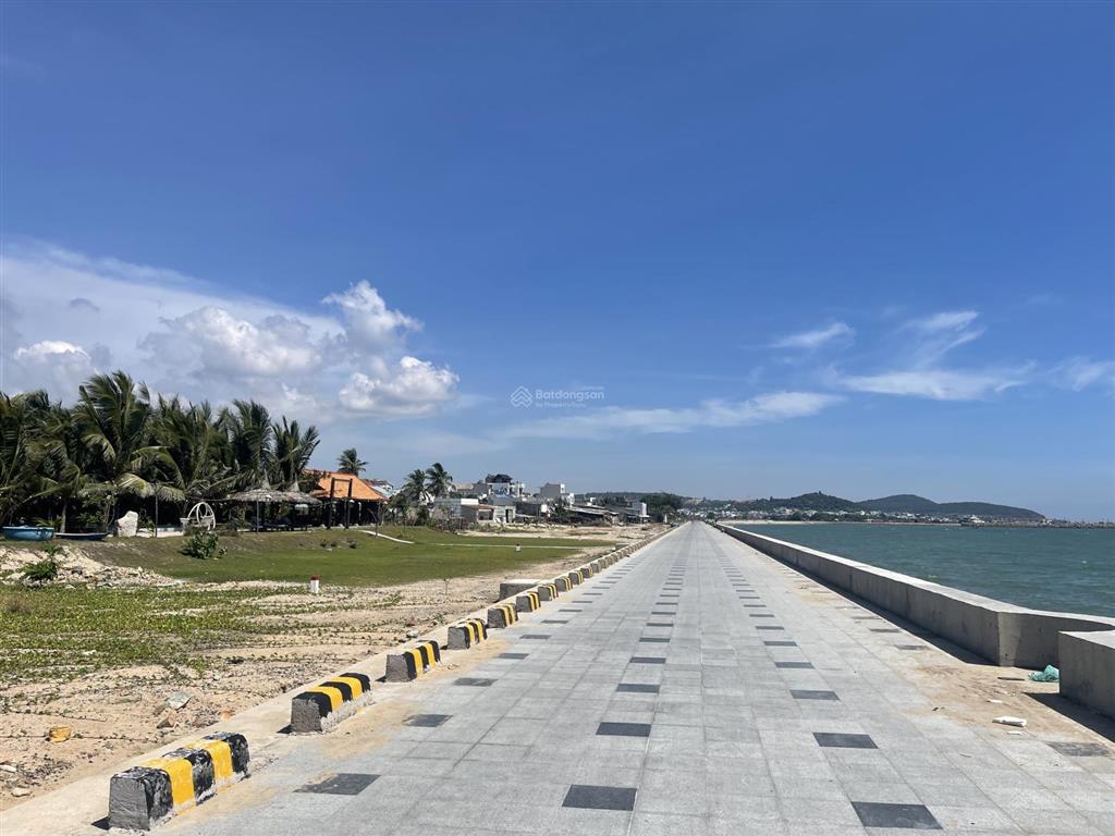 Chính chủ cần bán lô góc gần biển trung tâm phan thiết thích hợp làm homestay