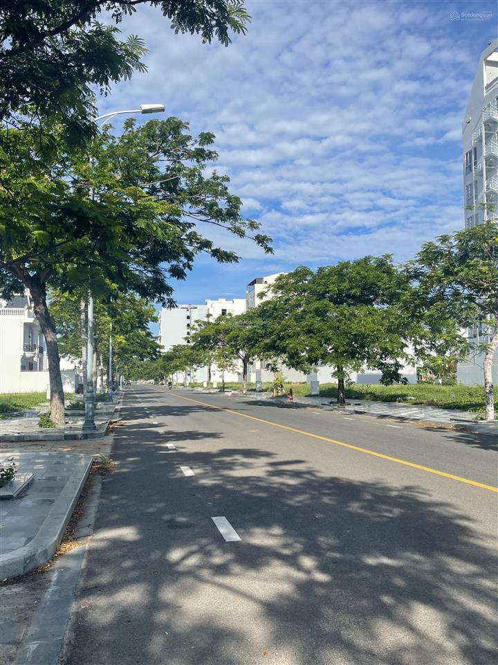 Chính chủ cần bán lô d2 hướng biển ocean dunes