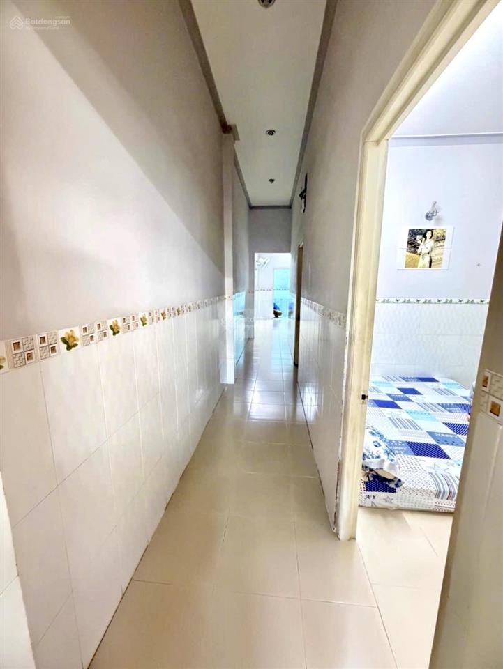 Bán nhà khu ae thanh hải đường nhựa lớn giá chỉ 2tỷ4