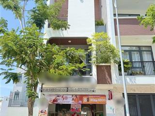Cần bán căn nhà 1 trệt 2 lầu kdc phố biển ocean dunes
