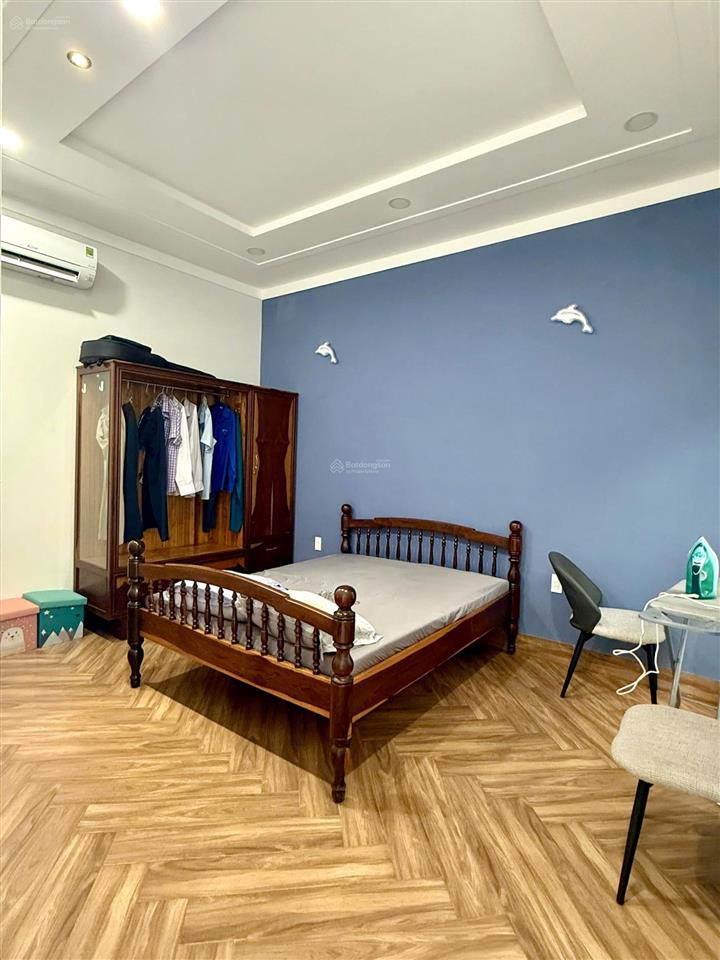 Cần bán căn nhà 1 trệt 2 lầu kdc phố biển ocean dunes